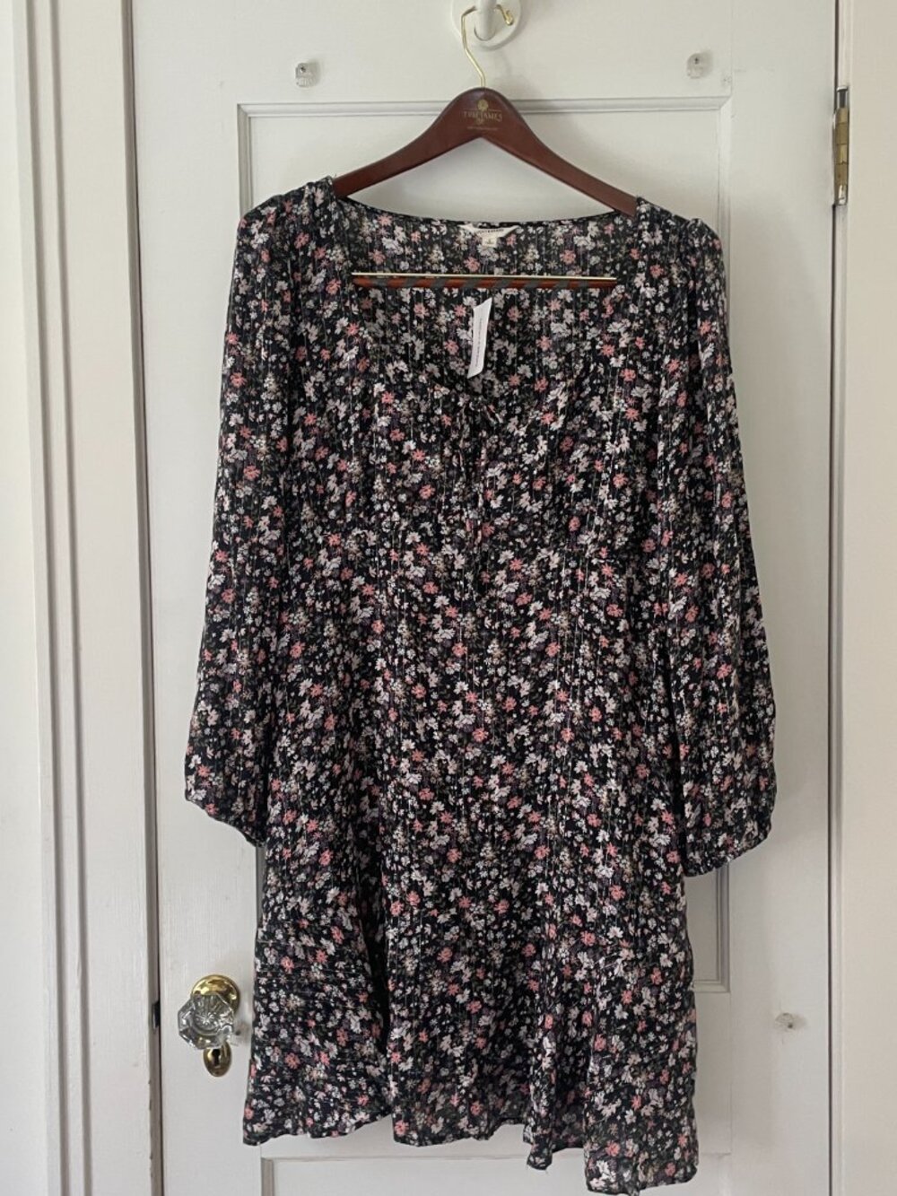 Lucky Brand Printed Flouncey Mini Dress 3/4 Sleeved Black Floral NWT Size XS - Picture 2 of 7